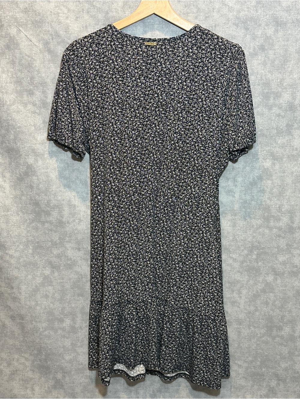 Michael Kors black and white ditsy floral faux-wrap ruffle mini dress size XL - Picture 2 of 4